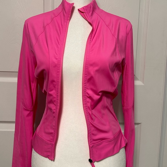 Lululemon Final Mile Jacket in Dark Prism Pink, size 6 - Picture 9 of 10